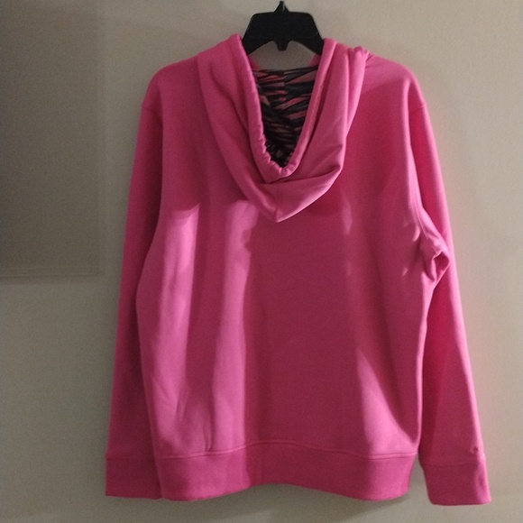 Under Armour XL GUC pink camo, front pocket, drawstring hoodie - Picture 8 of 11